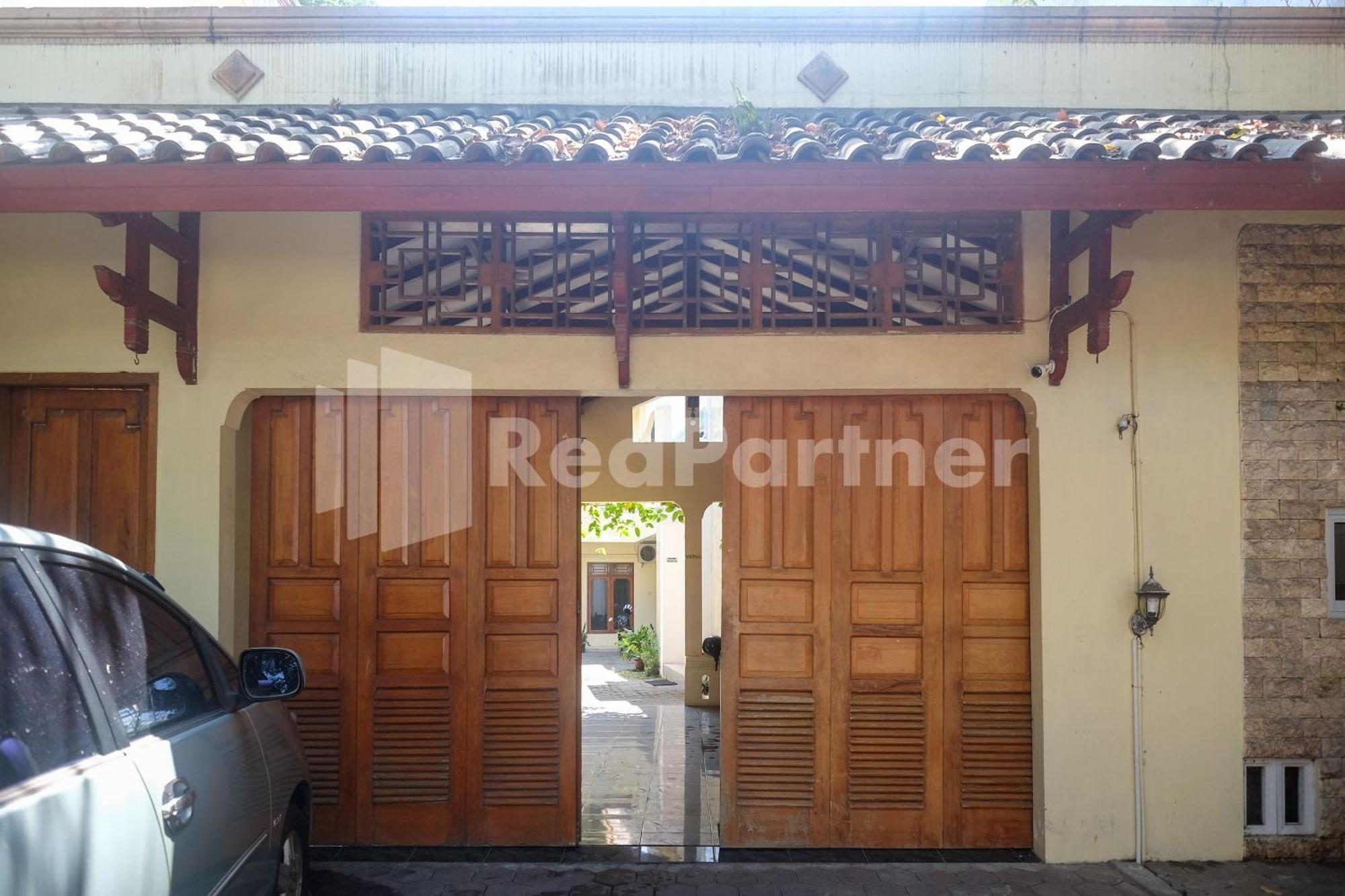 Wisma Garuda Syariah Condoongcatur Mitra Reddoorz Kejayan ภายนอก รูปภาพ